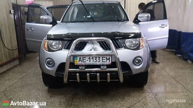 Mitsubishi L200 2008 - 10