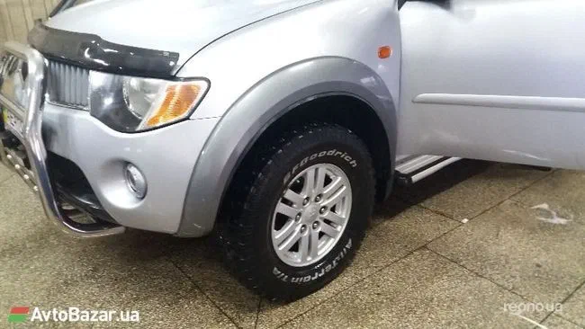 Mitsubishi L200 2008 - 5