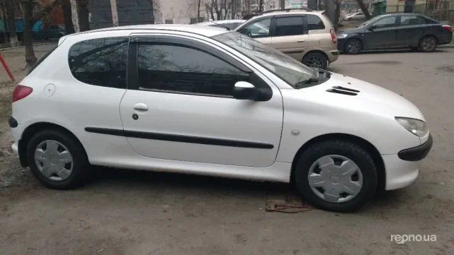 Peugeot 206 2004