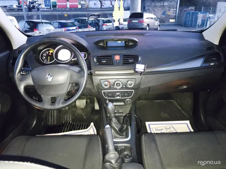 Renault Megane 2011 - 8