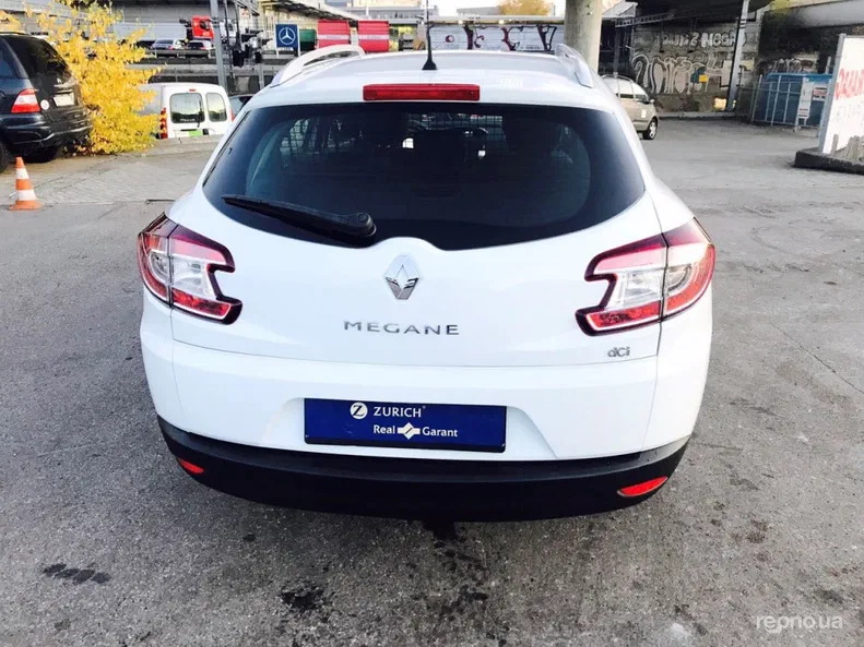 Renault Megane 2011 - 5