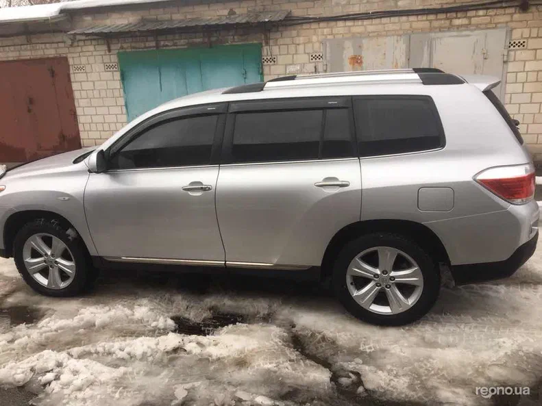 Toyota Highlander 2013
