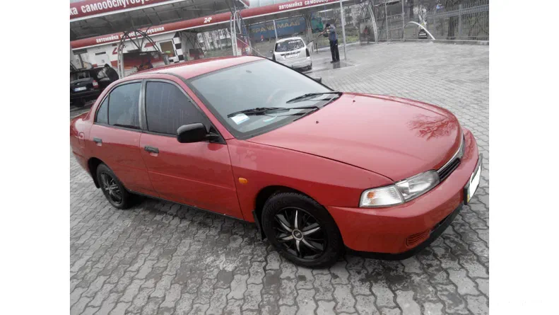 Mitsubishi Lancer 1996