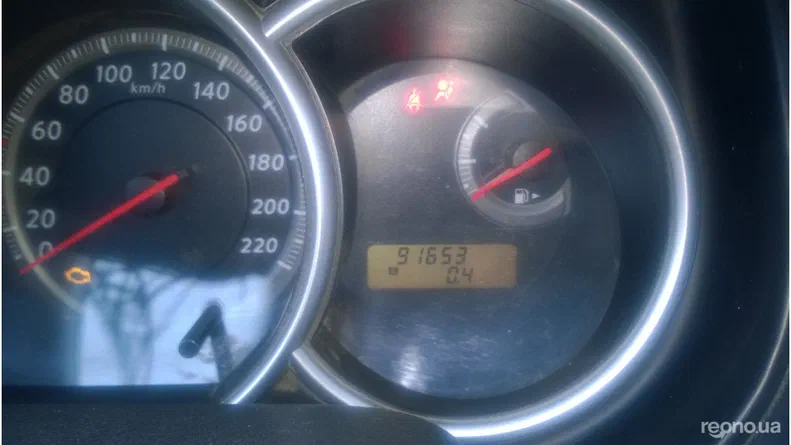 Nissan Tiida 2012 - 11