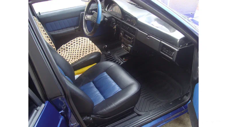 Москвич 2141 1991 - 38