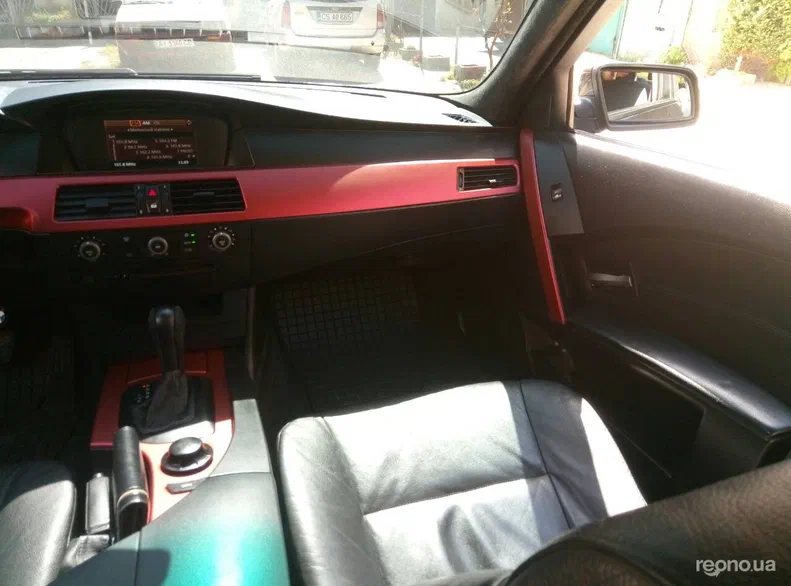 BMW 5 серія 2005 - 7