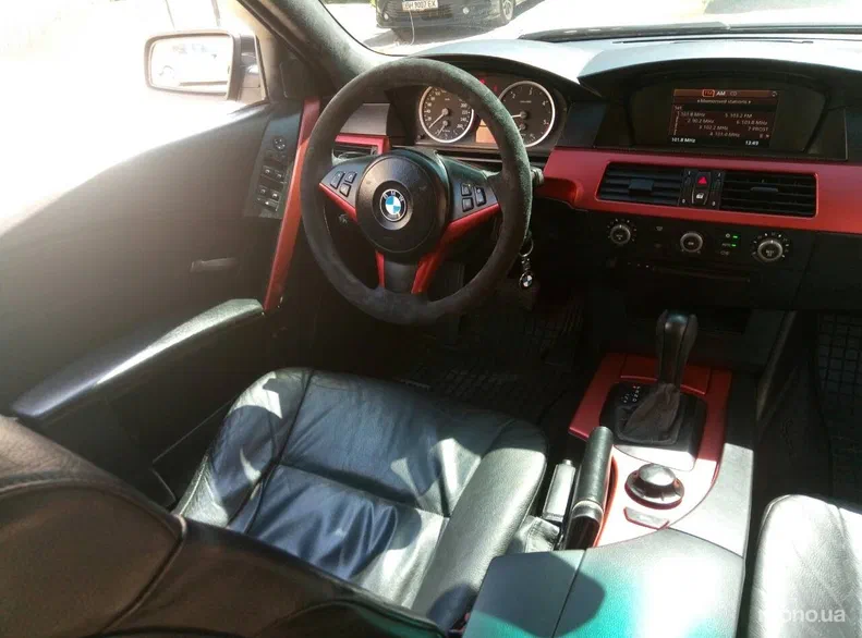 BMW 5 серія 2005 - 6