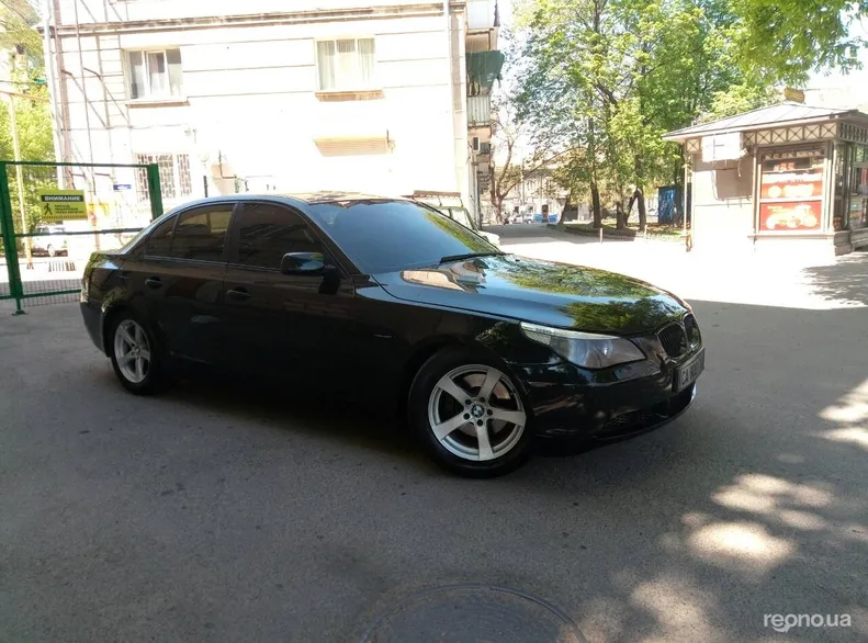 BMW 5-Series 2005
