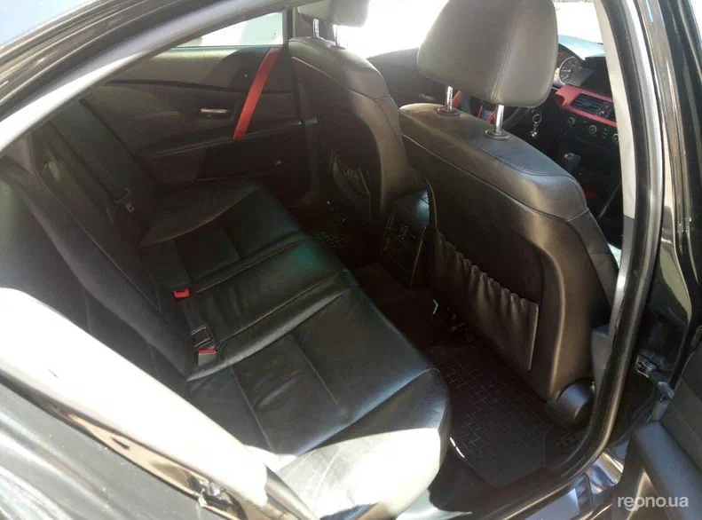 BMW 5 серія 2005 - 5