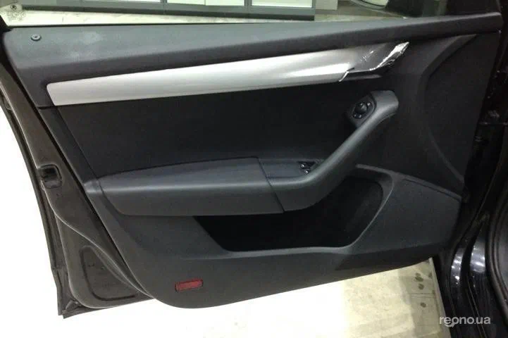 Skoda Octavia 2013 - 9