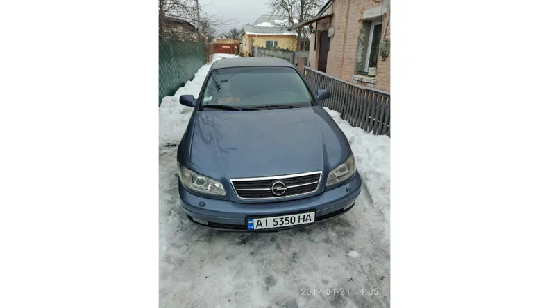 Opel Omega 2000