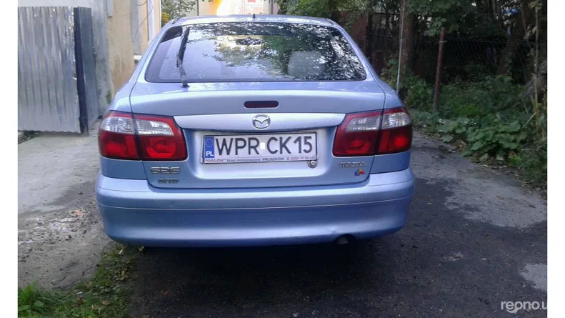 Mazda 626 2001
