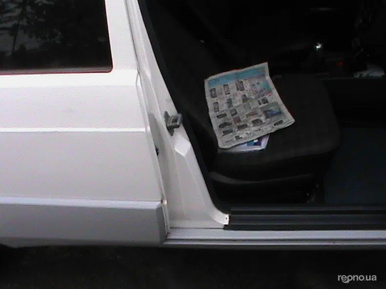 Mercedes-Benz C-Клас 1984 - 21