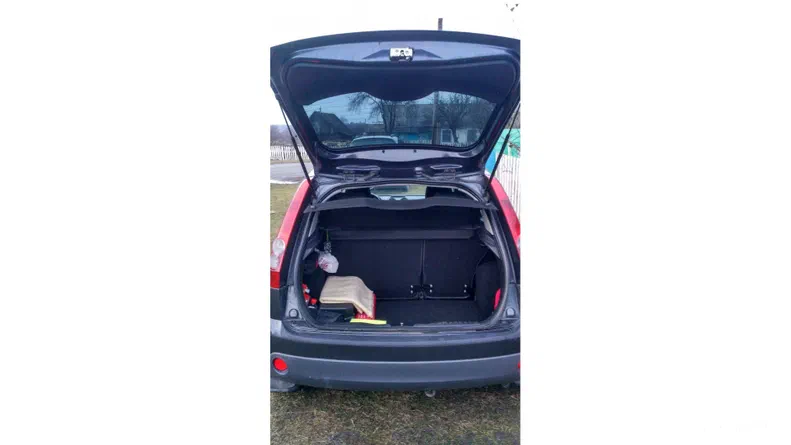 Ford Fiesta 2006 - 6