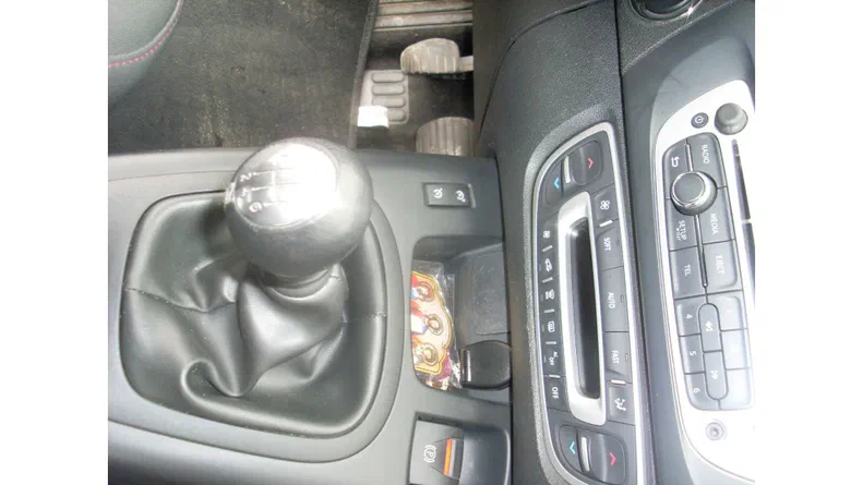 Renault Scenic 2013 - 20