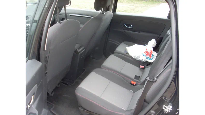 Renault Scenic 2013 - 15