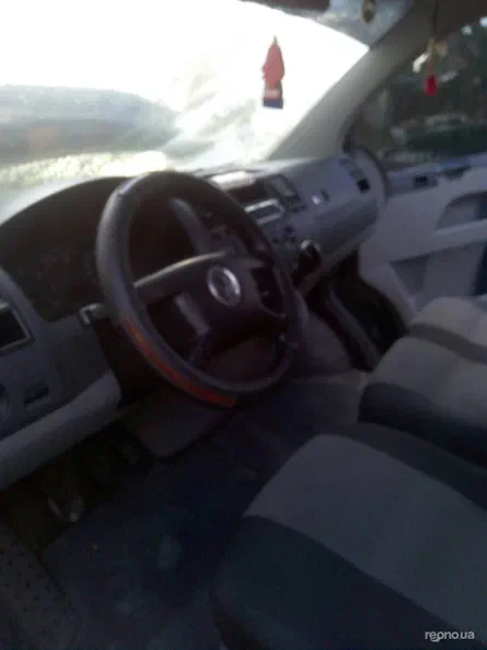 Volkswagen T5 (Transporter) пасс 2006
