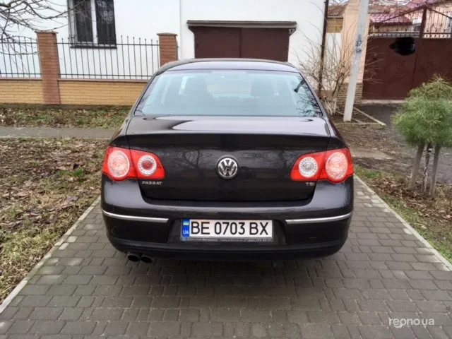Volkswagen Passat 2010