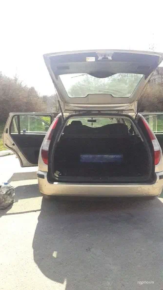 Ford Mondeo 2004 - 5