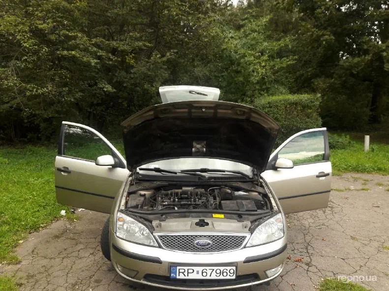 Ford Mondeo 2004 - 8