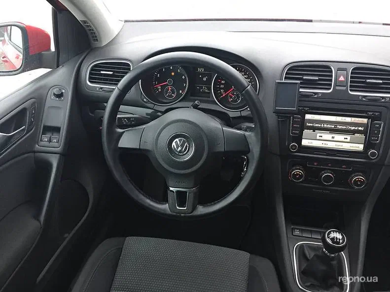 Volkswagen Golf 2010 - 10