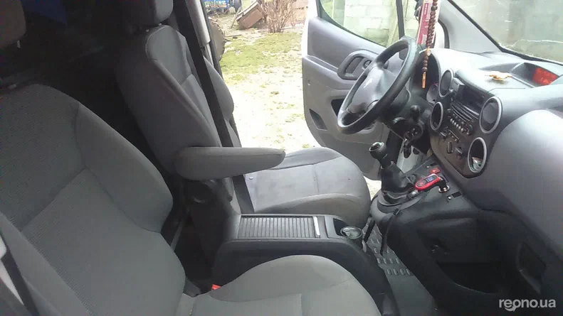 Peugeot Partner 2011 - 5