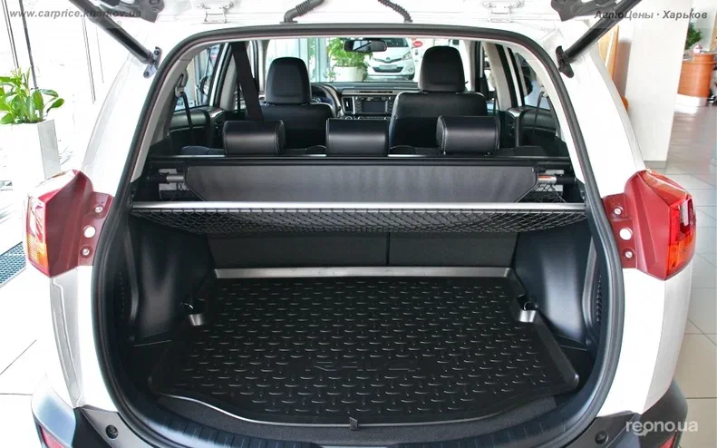 Toyota RAV4 2014 - 8