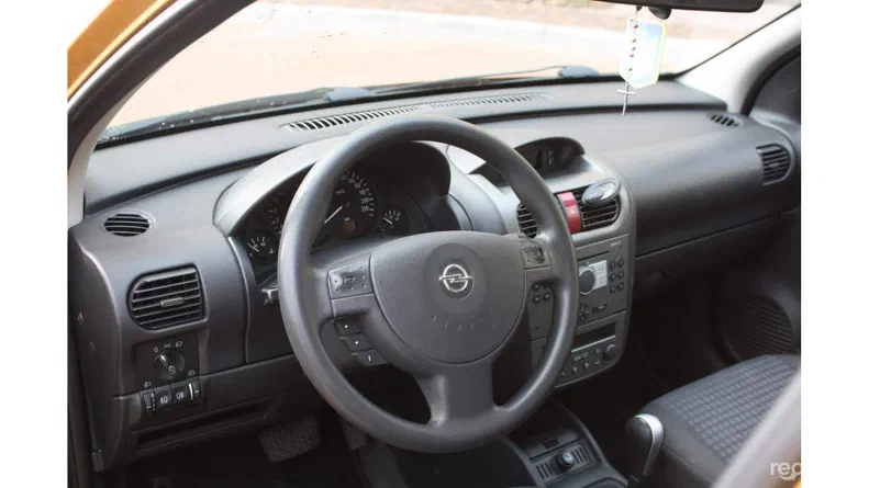 Opel Corsa 2004