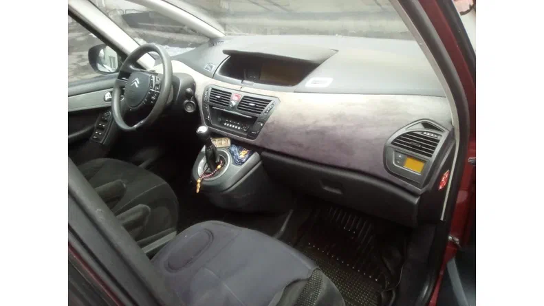 Citroen C4 Picasso 2007 - 6