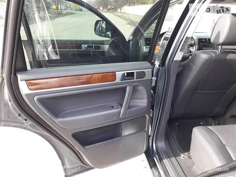 Volkswagen Touareg 2008 - 11