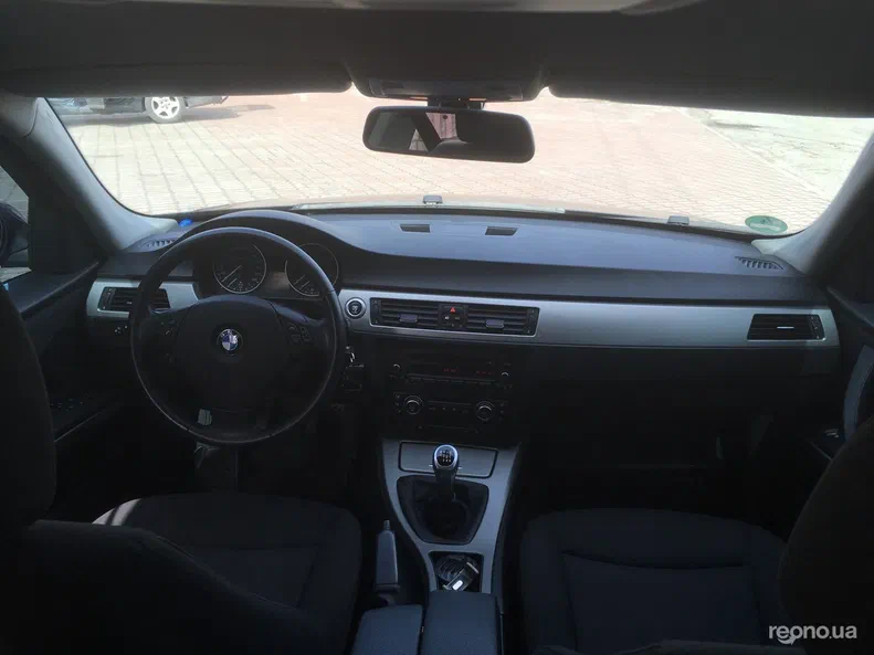 BMW 3 серія 2008 - 32