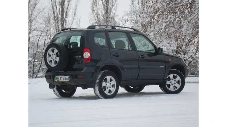 Chevrolet Niva 2011 - 6