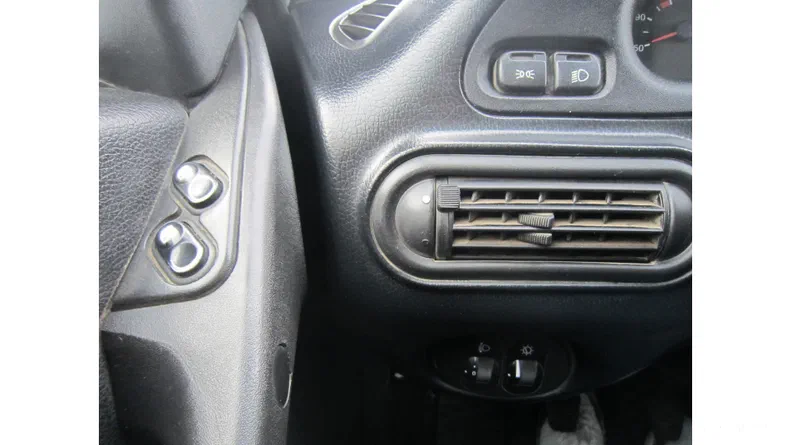 Chevrolet Niva 2011 - 19