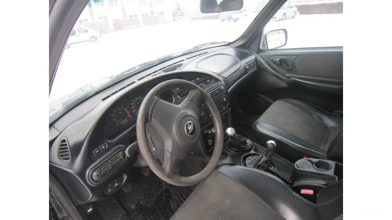 Chevrolet Niva 2011 - 14