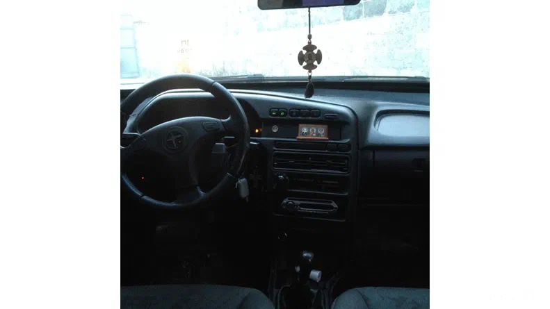 Lada (ВАЗ) 2111 2004 - 6