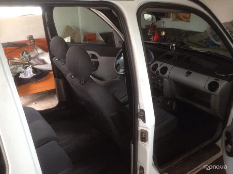 Renault Kangoo 2003 - 11