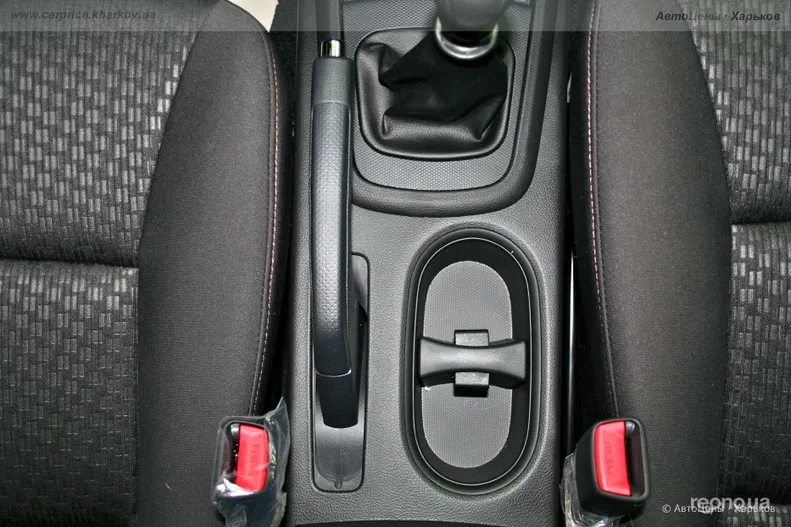 SsangYong Korando 2014 - 17