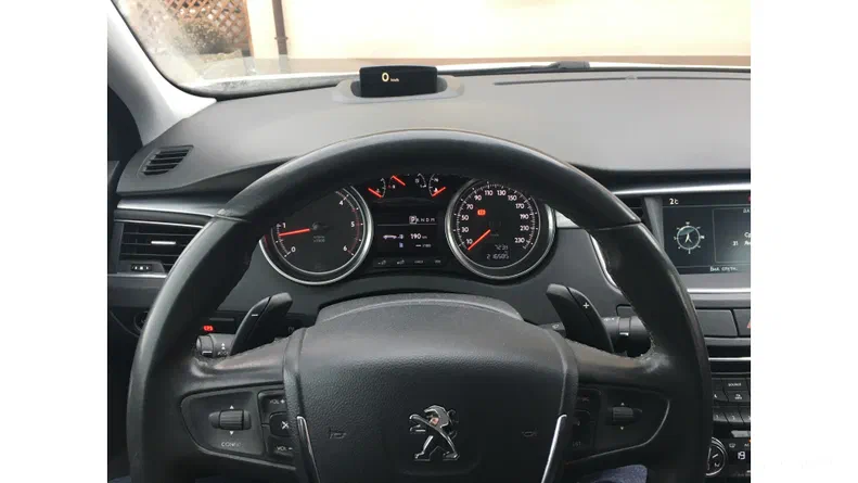 Peugeot 508 2013 - 5