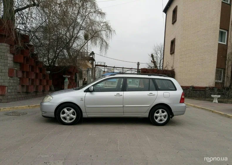 Toyota Corolla 2002 - 10