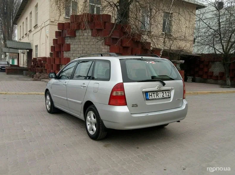 Toyota Corolla 2002
