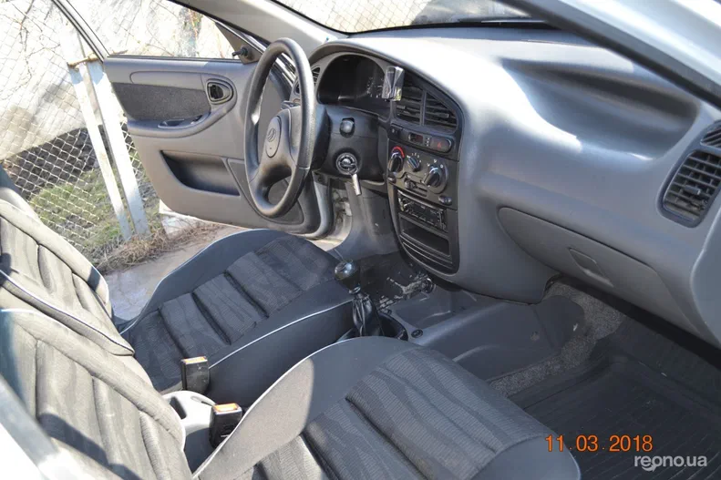 Daewoo Lanos 2012 - 12