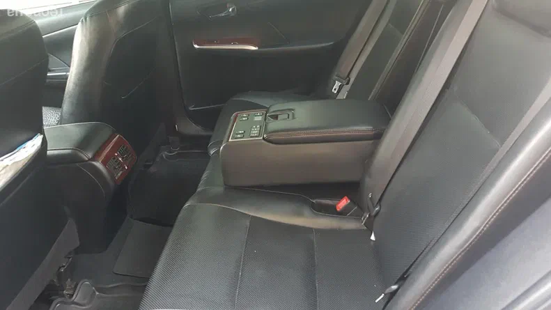 Toyota Camry 2013 - 9