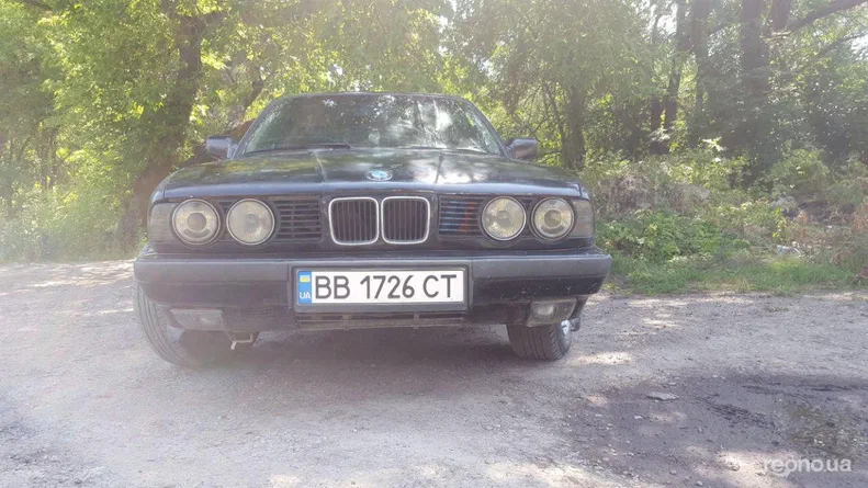 BMW 5 серія 1990 - 9