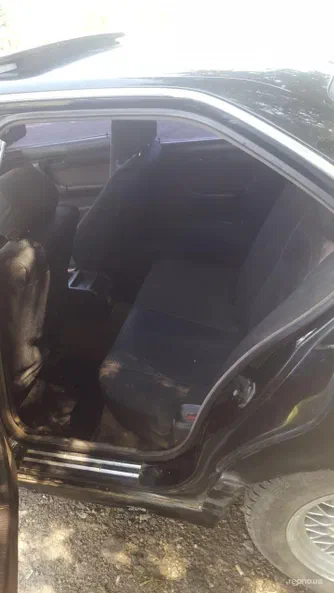 BMW 5 серія 1990 - 7