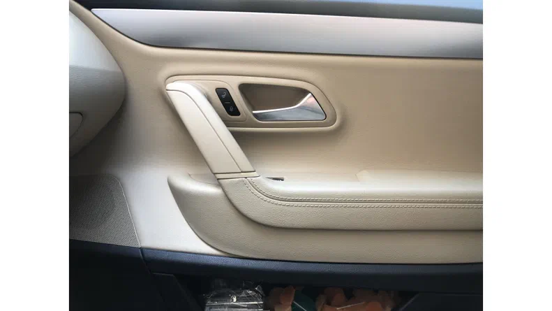 Volkswagen Passat CC 2013 - 10