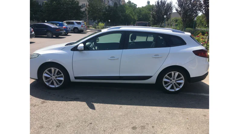 Renault Megane 2010 - 5
