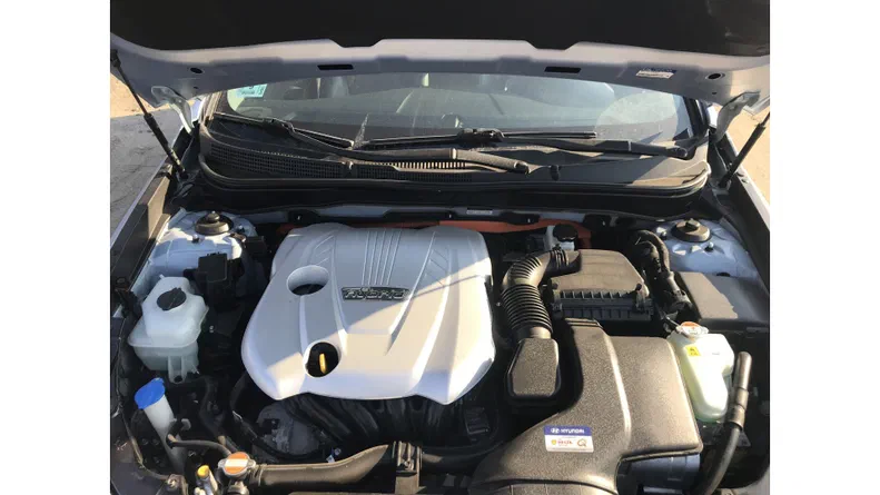 Hyundai Sonata 2011 - 10