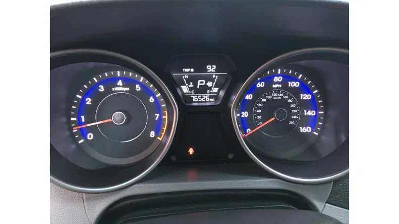 Hyundai Elantra 2015 - 9