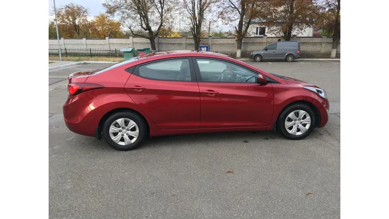 Hyundai Elantra 2015