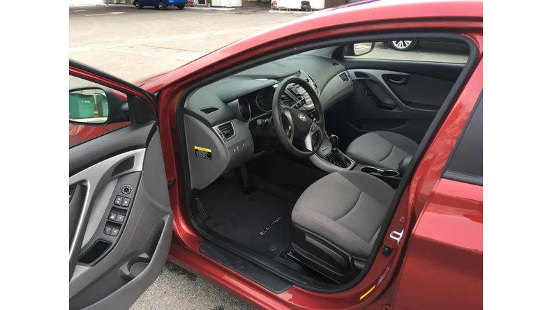 Hyundai Elantra 2015 - 5